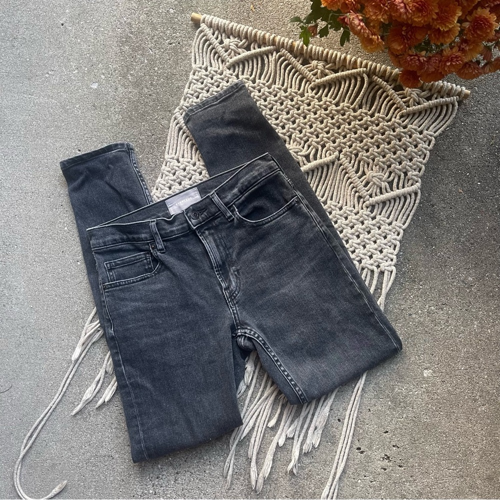 Everlane Washed Black Jeans Size 26